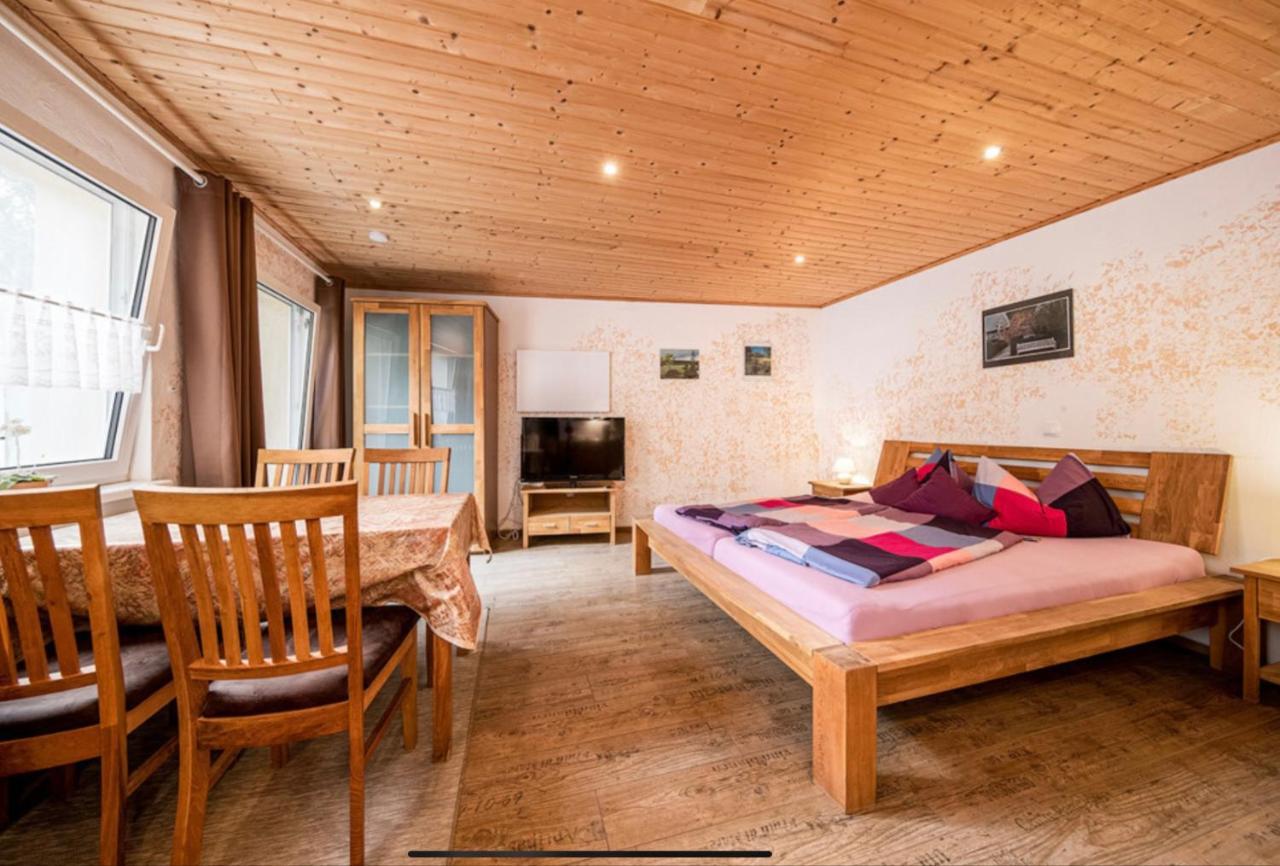 Toskanahaus, Njualms タンハイム エクステリア 写真